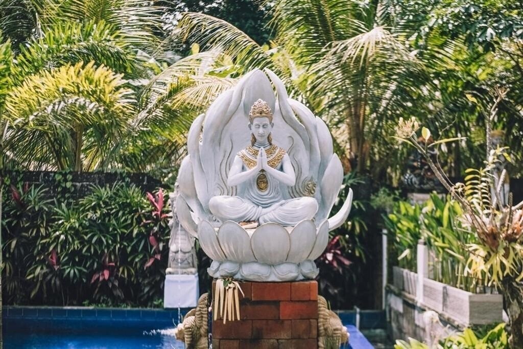 Территория Nawa Sakti Resort* 4*