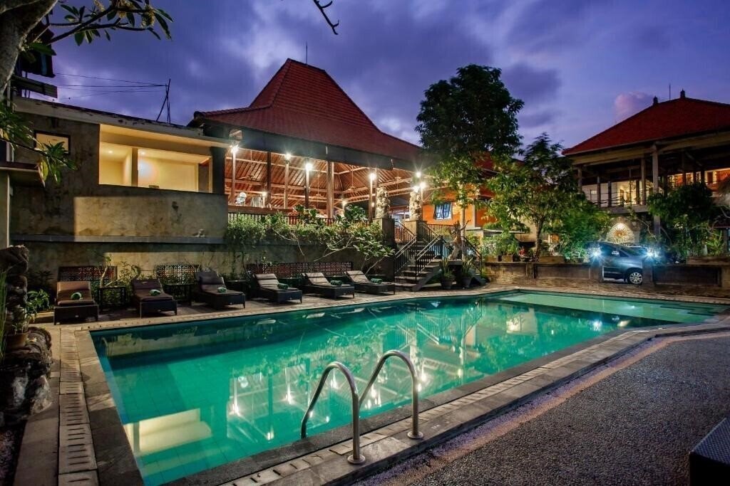 Панорама Nick's Pension 3*