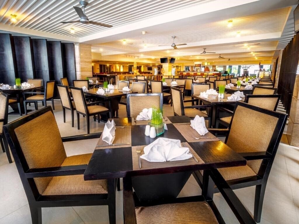 Панорама Aston Bali 4*