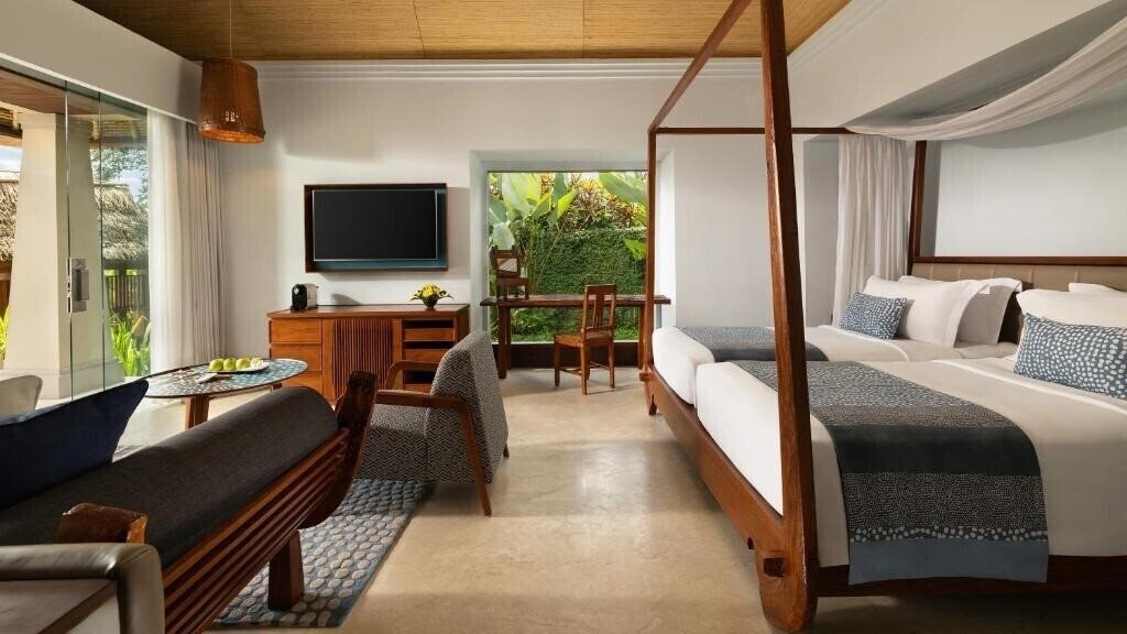 Территория Maya Ubud Resort & SPA 5*