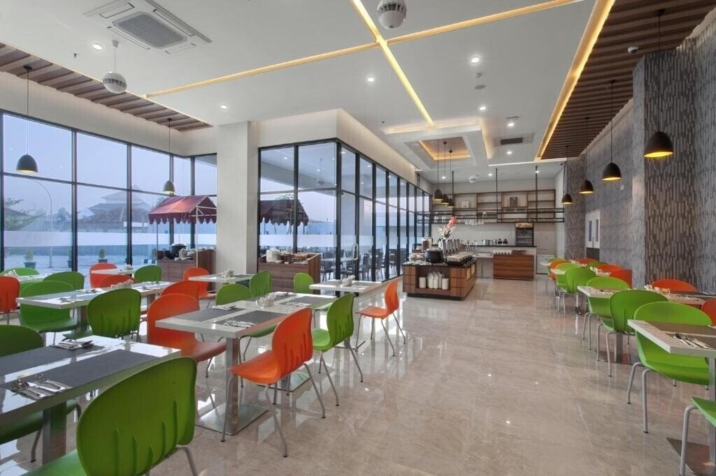 Територія Favehotel Hasyim Ashari Tangerang 3*