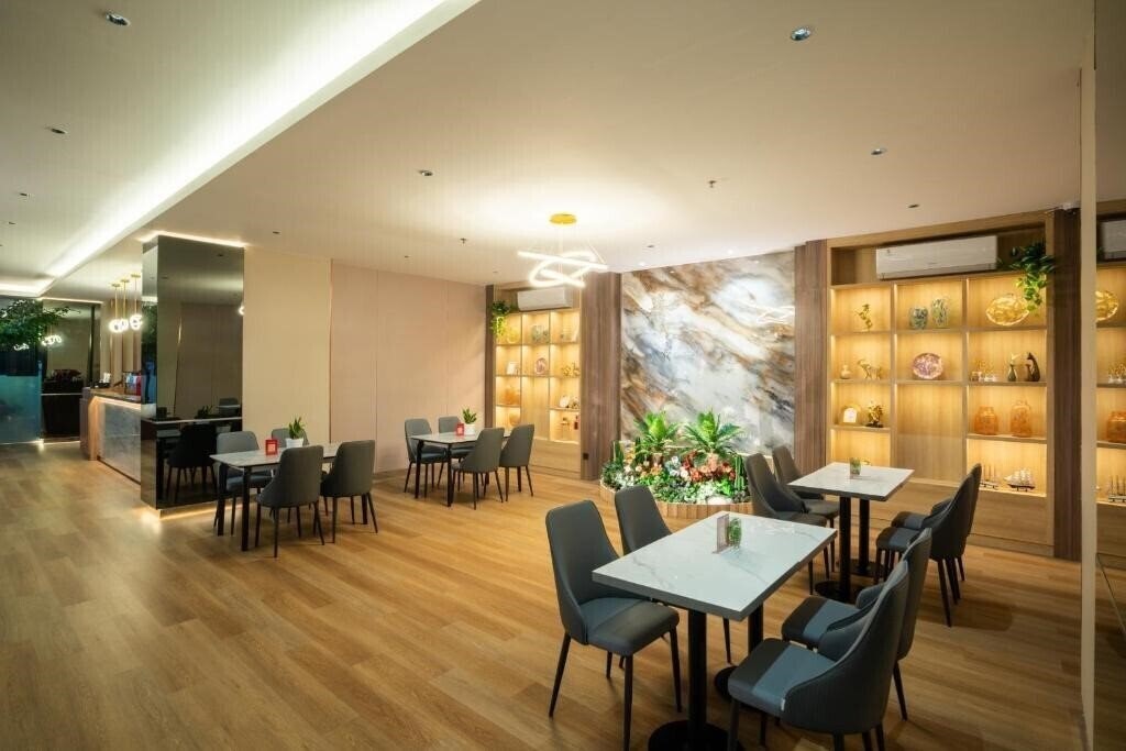 Апартаменты Sahid Serpong 3*