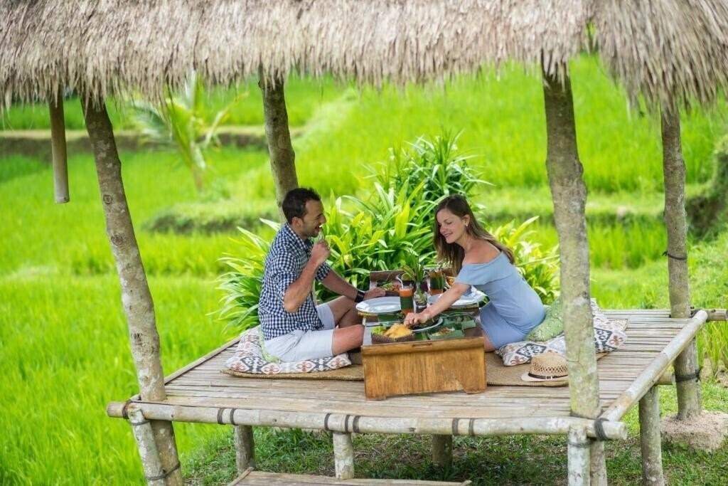 Апартаменты Dara Ayu 4*