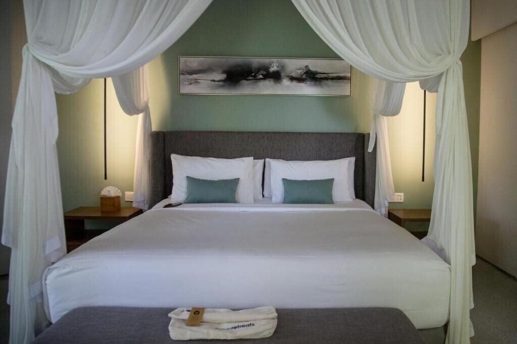 Панорама The Amala 5*