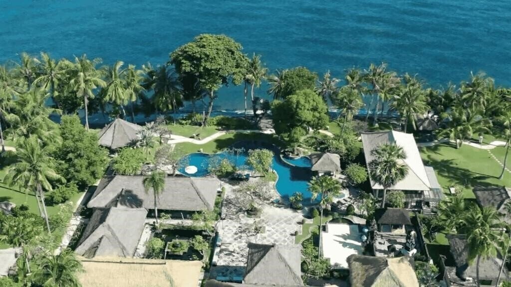 Отель Puri Bagus Lovina 4*