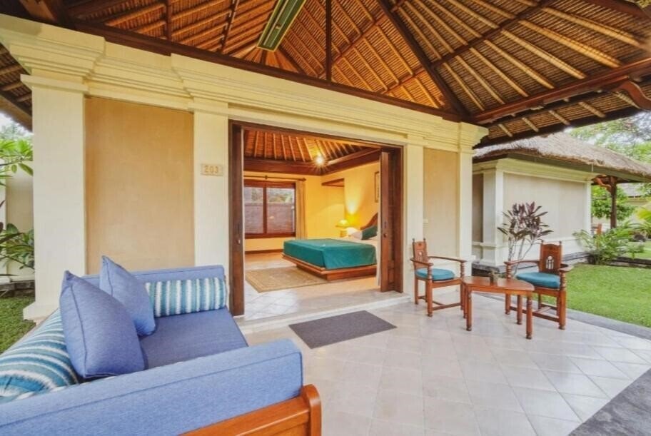 Вид Puri Bagus Lovina 4*