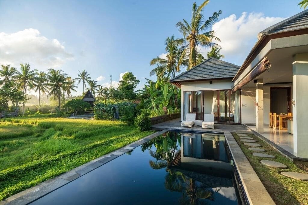 Апартаменты Agung Raka Bungalow 4*