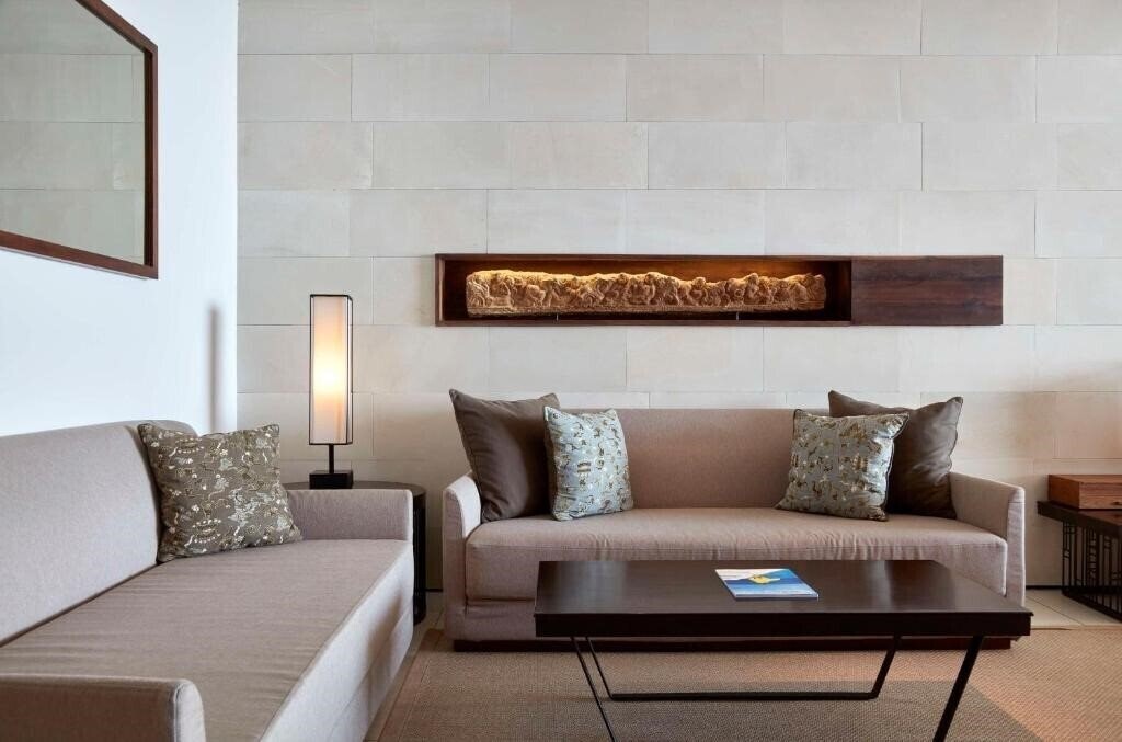 Апартаменты Alila Seminyak 5*