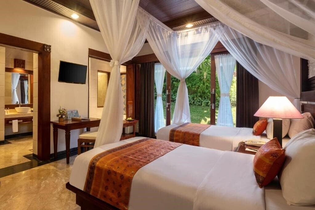 Вид Bali Tropic Resort & SPA Hotel 4*