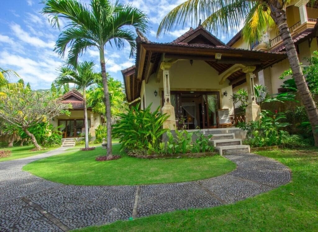 Территория Arya Amed Beach Resort 4*