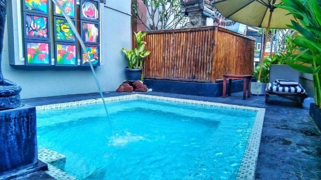 Апартаменти Neo Kuta Jelantik 3*