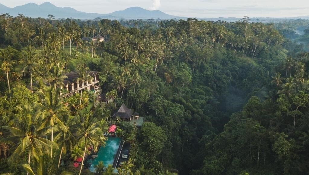 Готель Chapung Se Bali Resort & Spa 5*