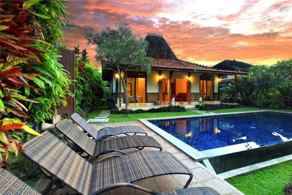 Готель Ubud Heaven Penestanan 4*