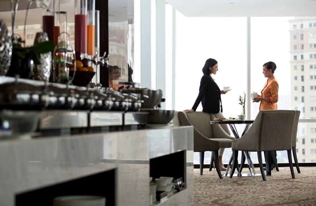 Апартаменты Hotel Santika Premiere Hayam Wuruk 4*