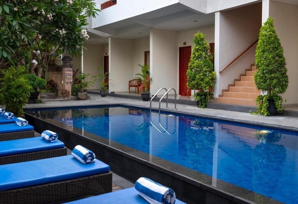 Территория Nesa Sanur 3*