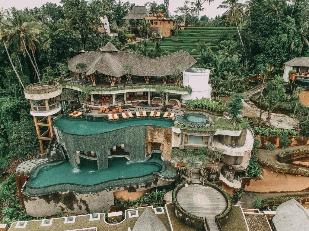 Готель The Kenran Resort Ubud By Soscomma 5*
