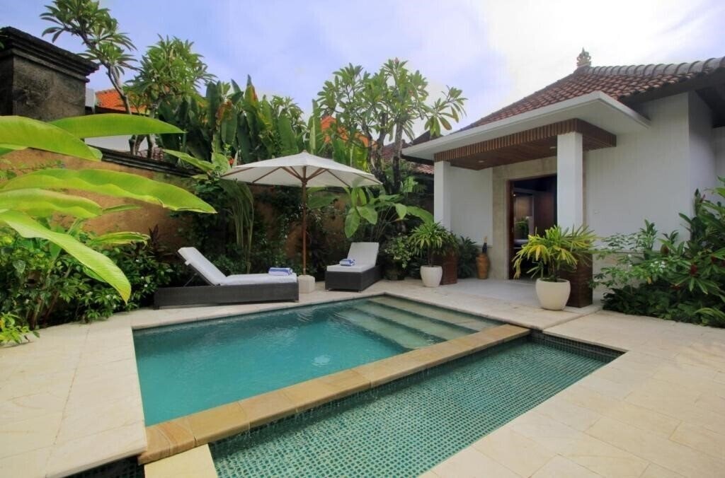 Територія Sagara Villas & Suites Sanur 5*