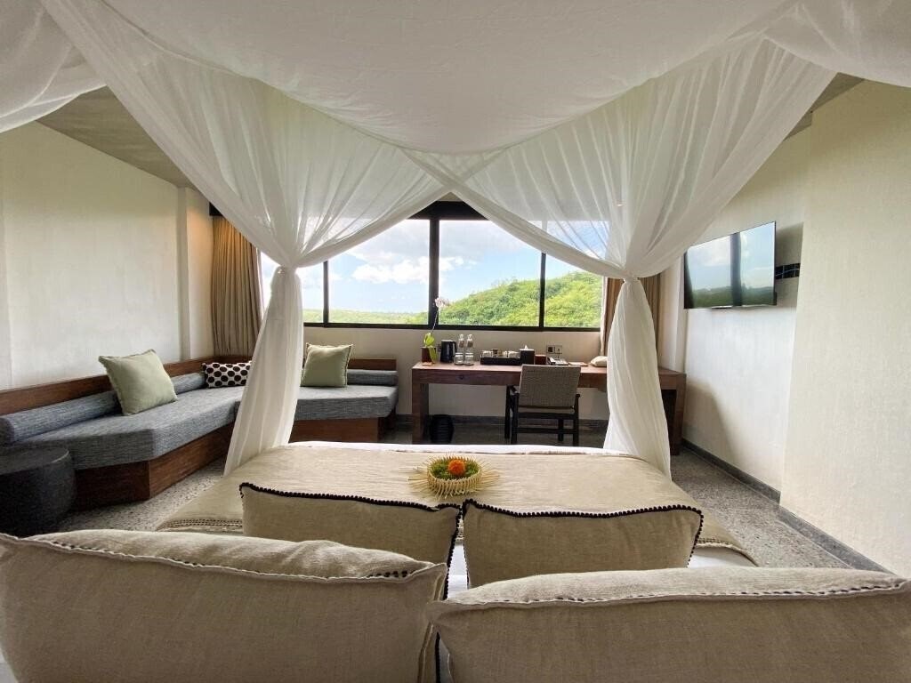 Панорама Maua Nusa Penida 5*