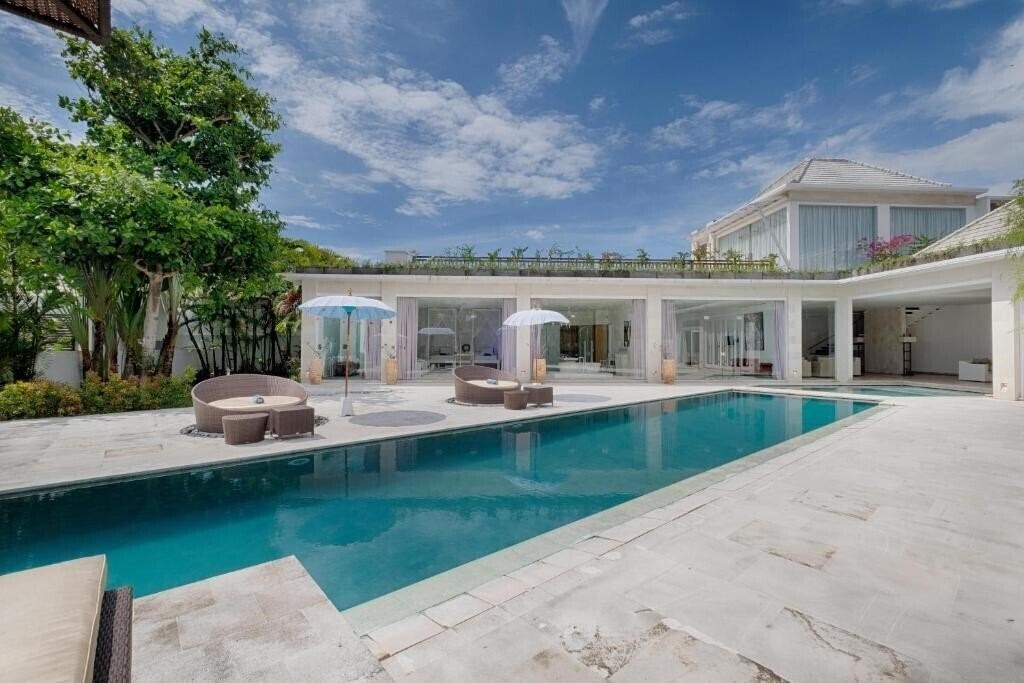 Картинка Kutus Kutus Canggu Villa 3*