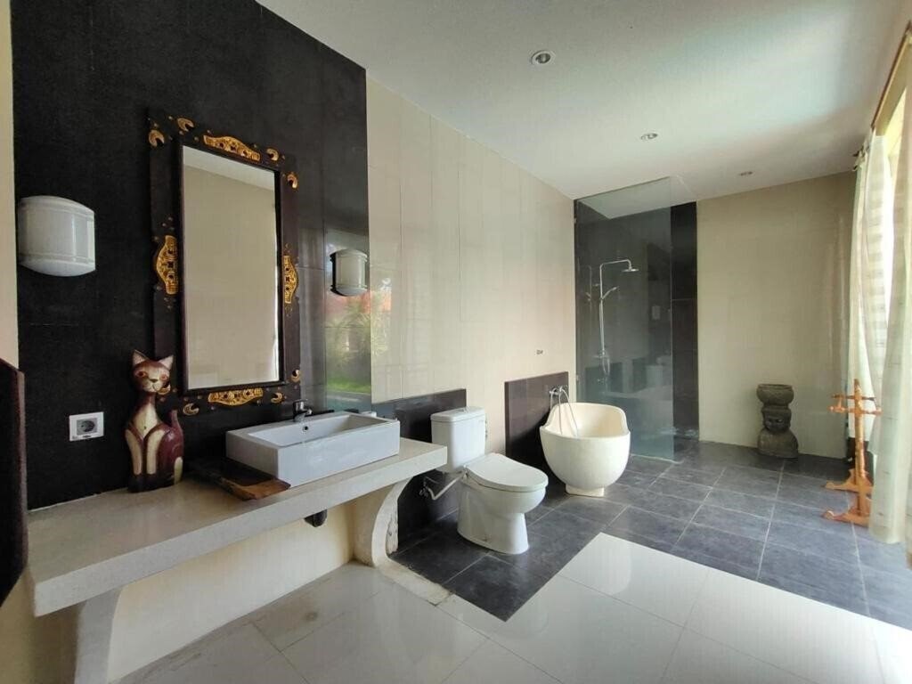 Фотографія Asri Sari Ubud Resort & Villa by Samhita Bali 4*
