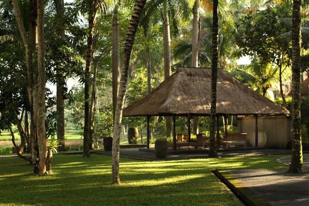 Вид The Ubud Village Resort & Spa 4*