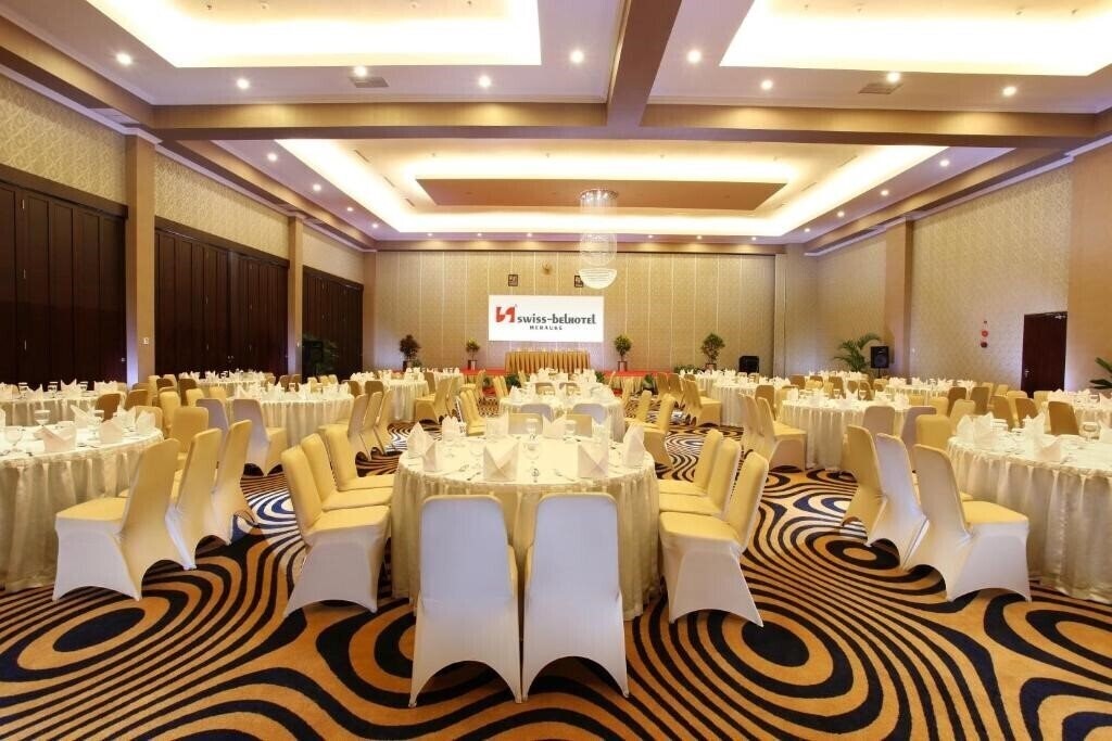 Апартаменты Swiss-Belhotel Merauke 4*