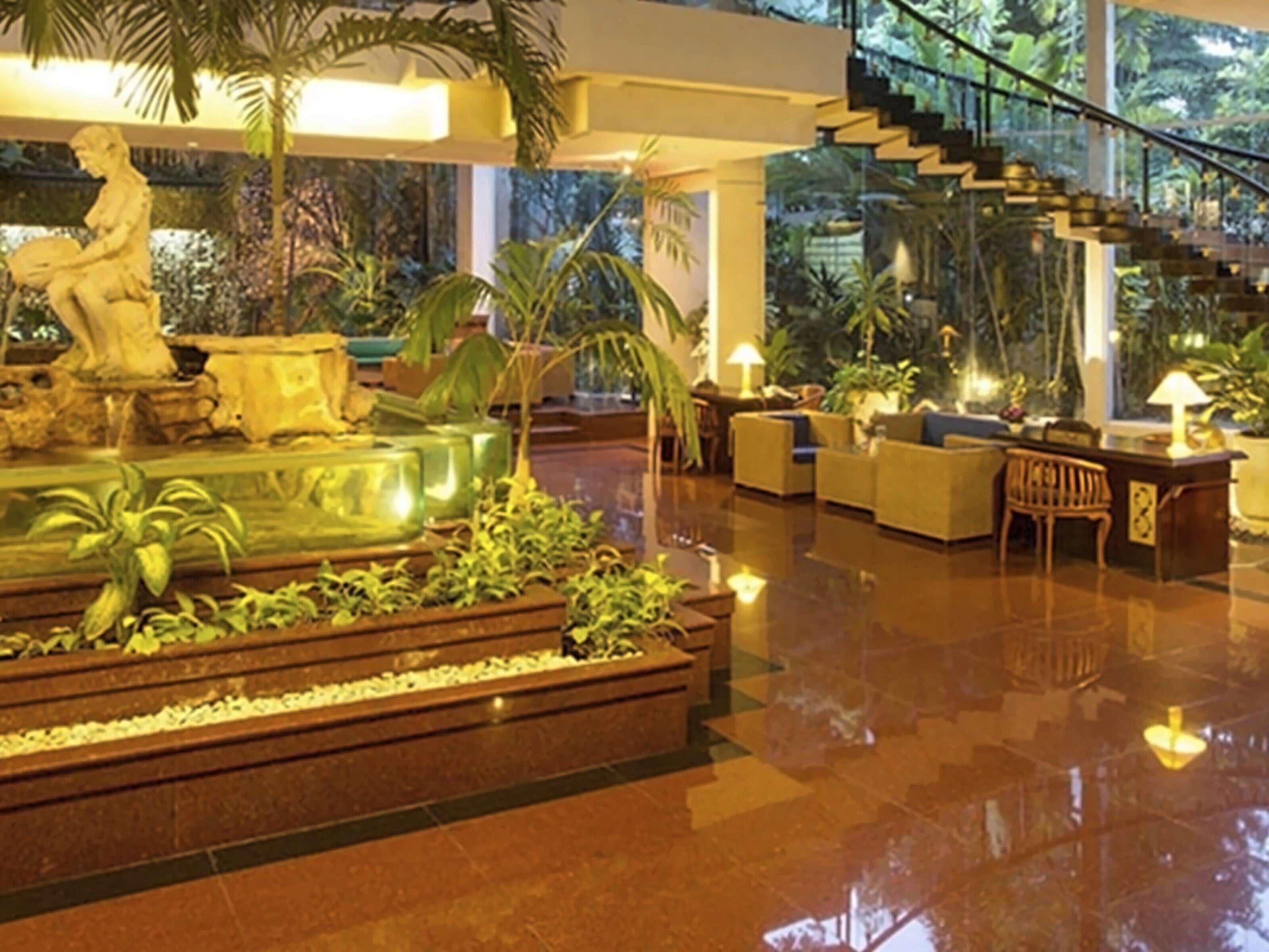 Апартаменты Parigata Resort 3*