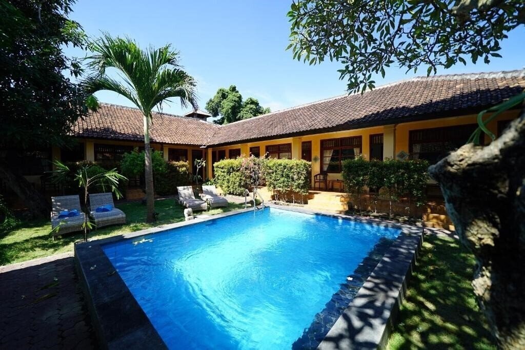 Отель Mangga Bungalow Guest House 3*
