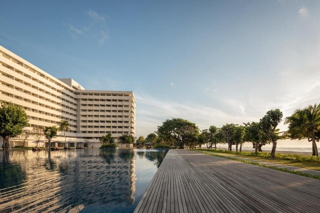 Вид Bali Beach Hotel 5*