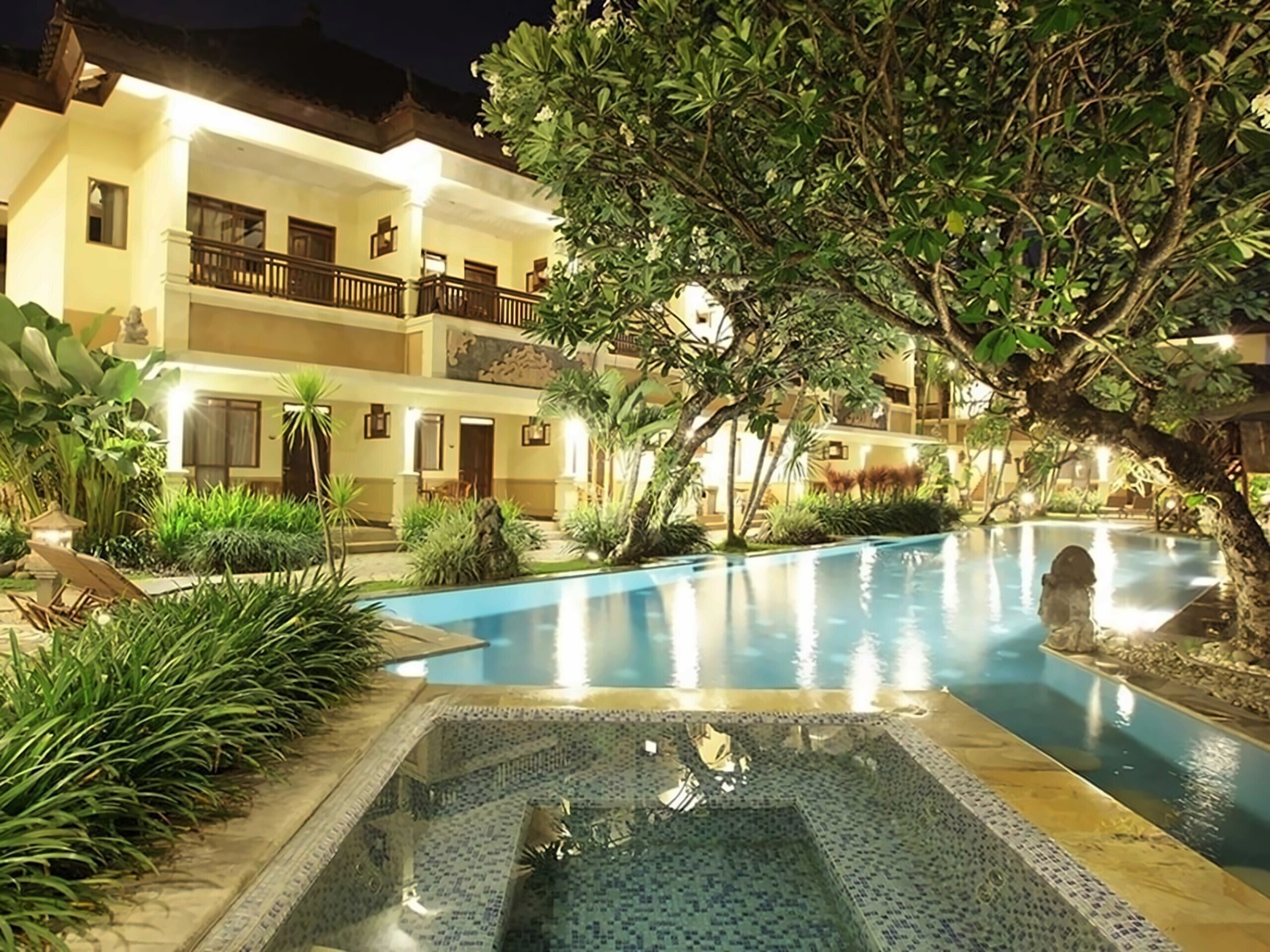 Фото Mutiara Bali Boutique Resort & Villa 5*