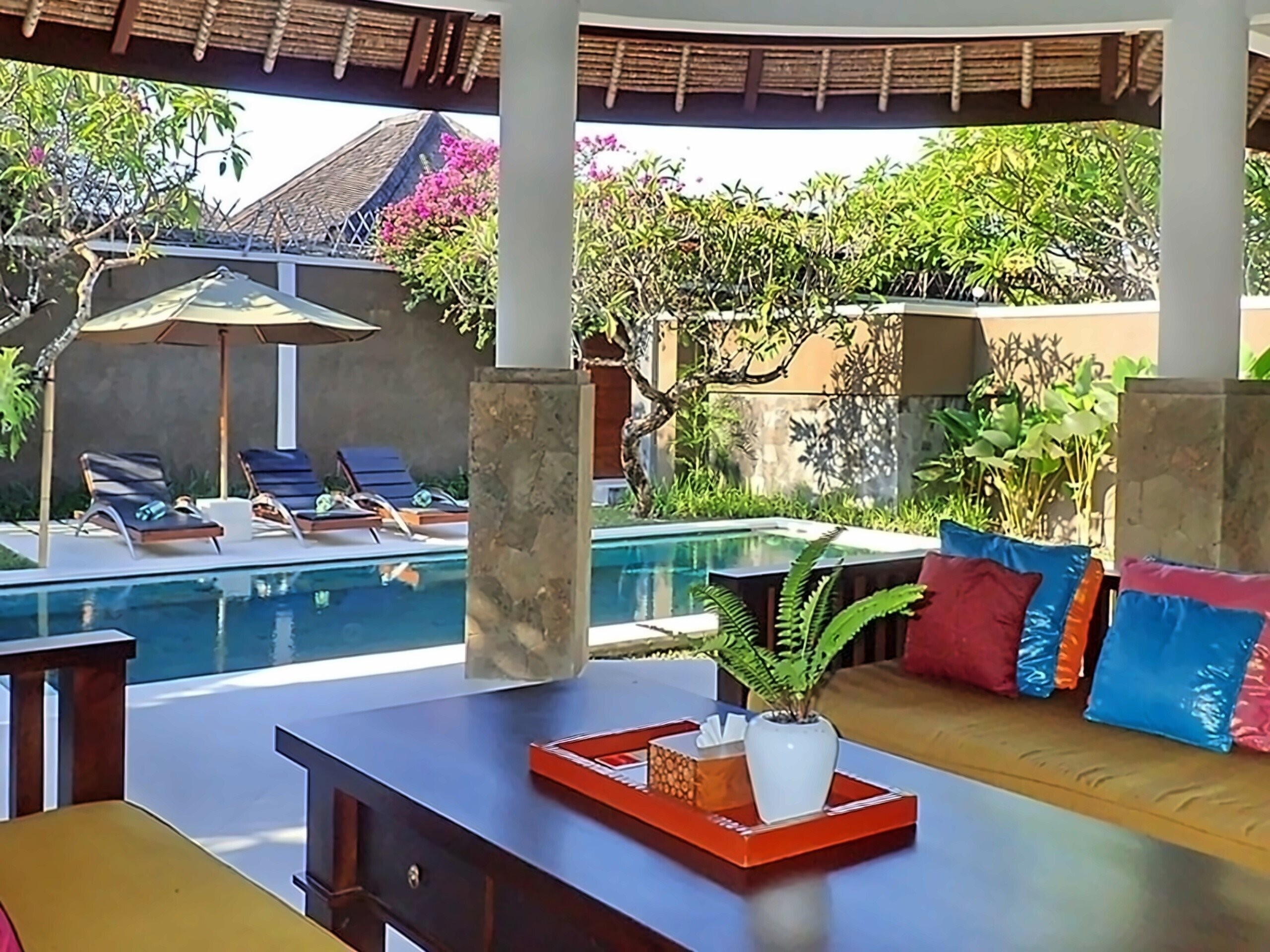 Территория Mutiara Bali Boutique Resort & Villa 5*