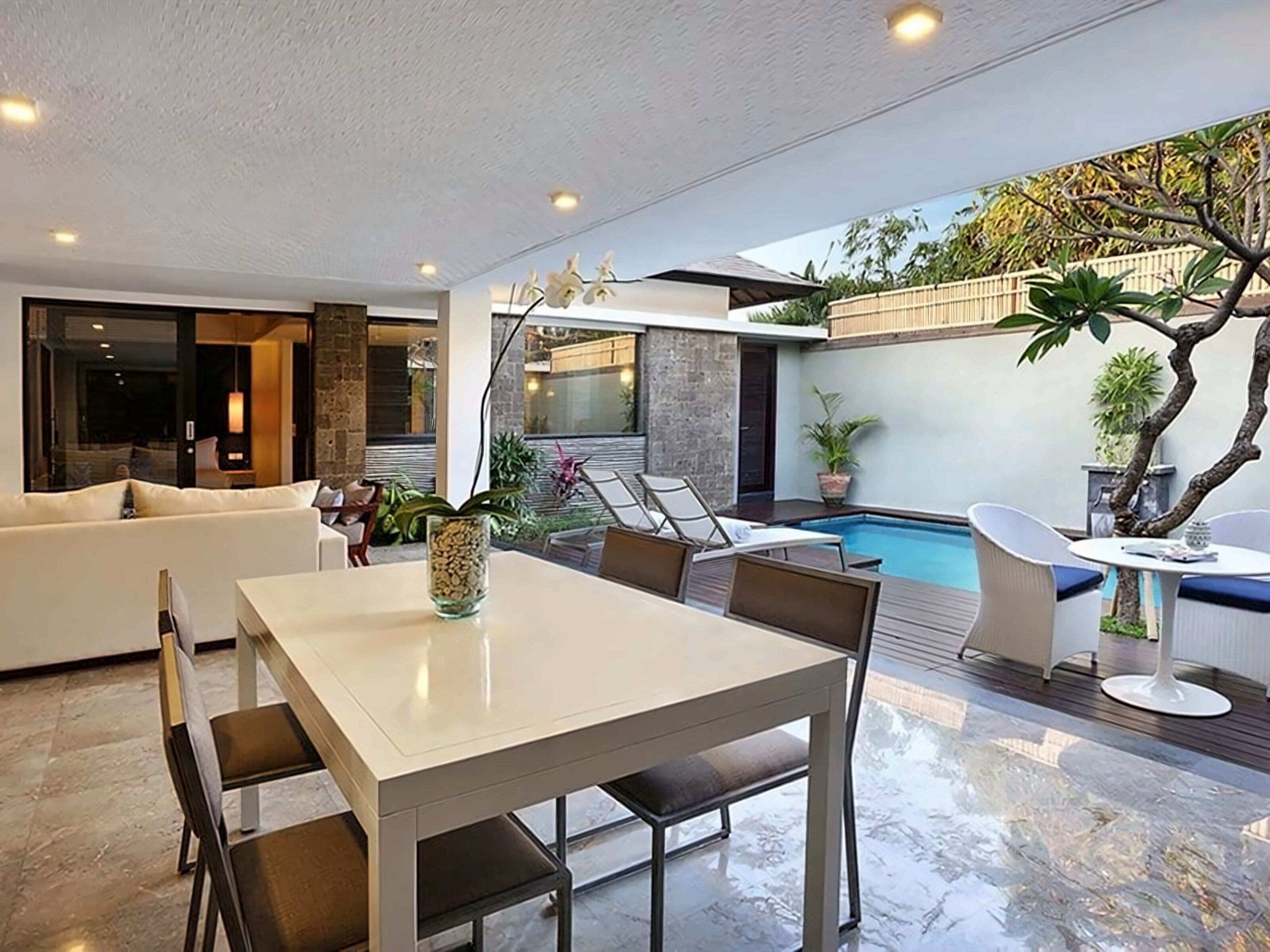 Панорама Peppers Seminyak 5*