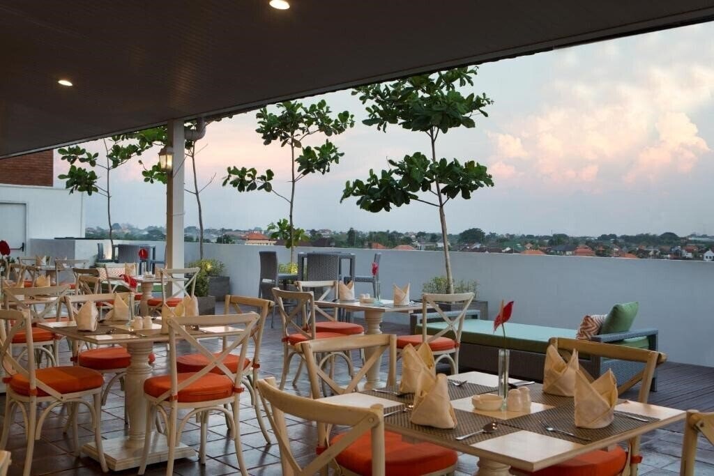 Територія Santika Seminyak 3*