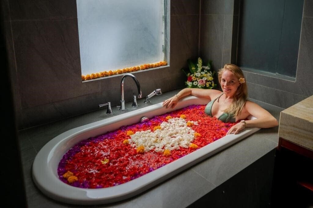 Территория Sense Lagoon Canggu Beach 4*