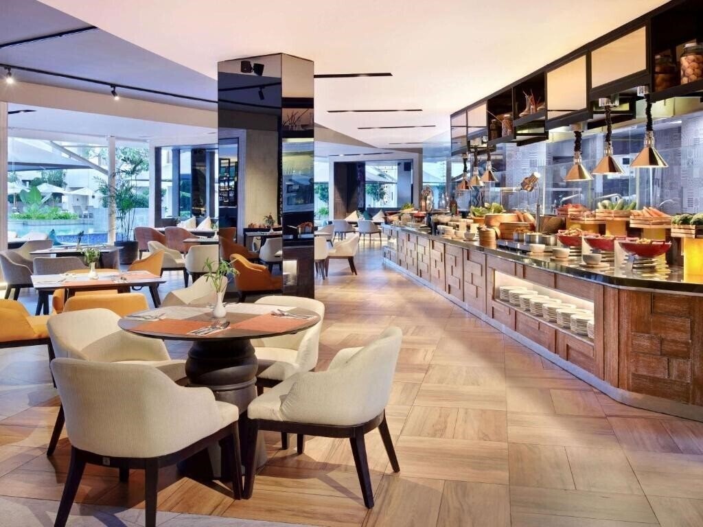 Фотография Grand Mercure Bali Seminyak 5*