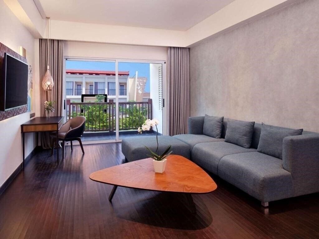 Изображение Grand Mercure Bali Seminyak 5*