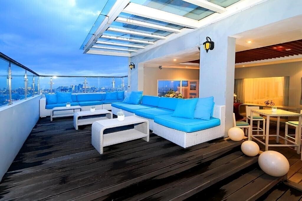 Апартаменты Aston 4*