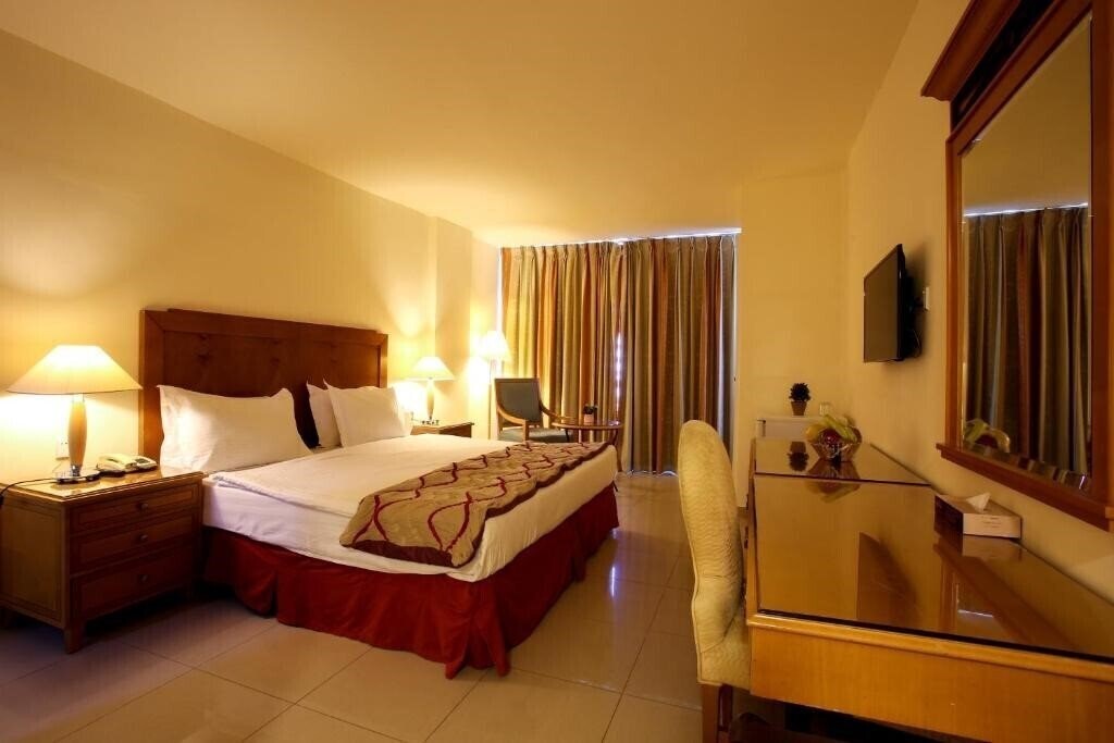 Зображення Mina 3*