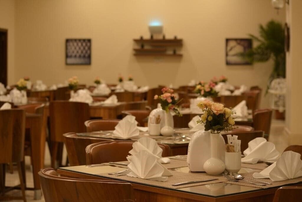 Апартаменты City Tower Hotel 4*