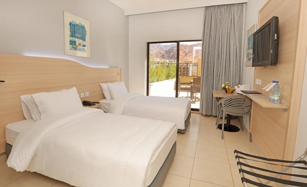 Зображення Golden Tulip Red Sea Aqaba Hotel 4*