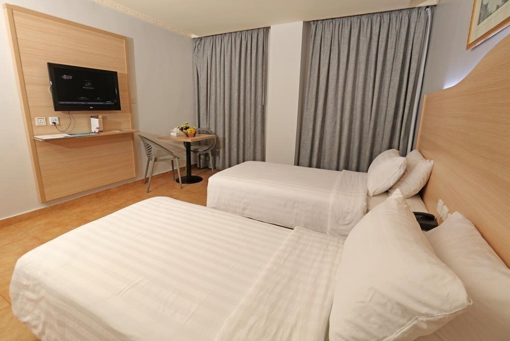 Вид Golden Tulip Red Sea Aqaba Hotel 4*