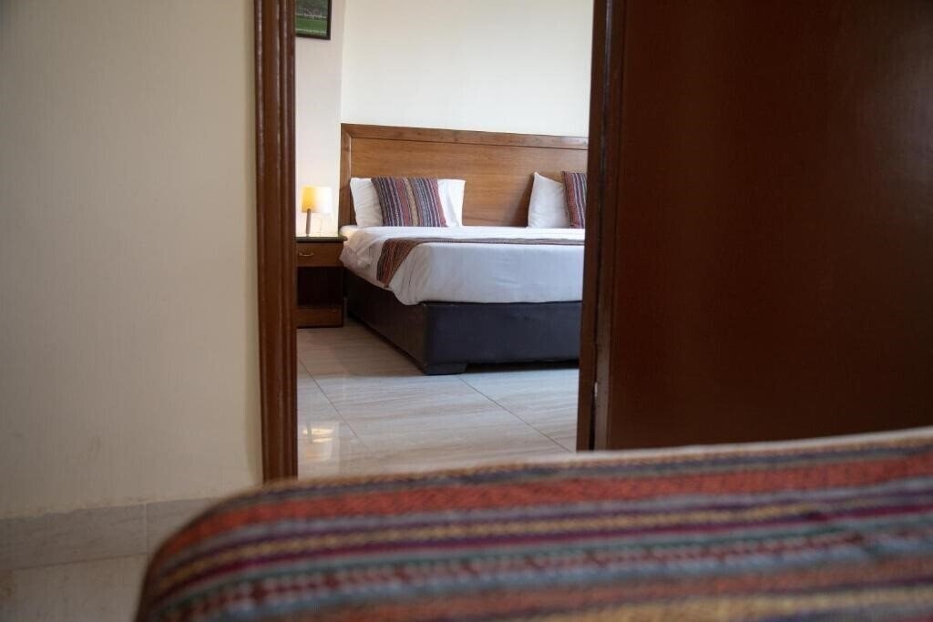 Апартаменти Antika Amman Hotel 3*