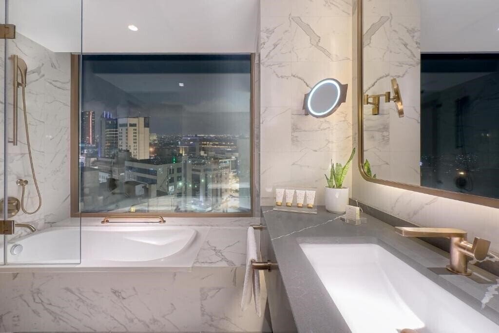 Фотографія Kempiniski Hotel 5*