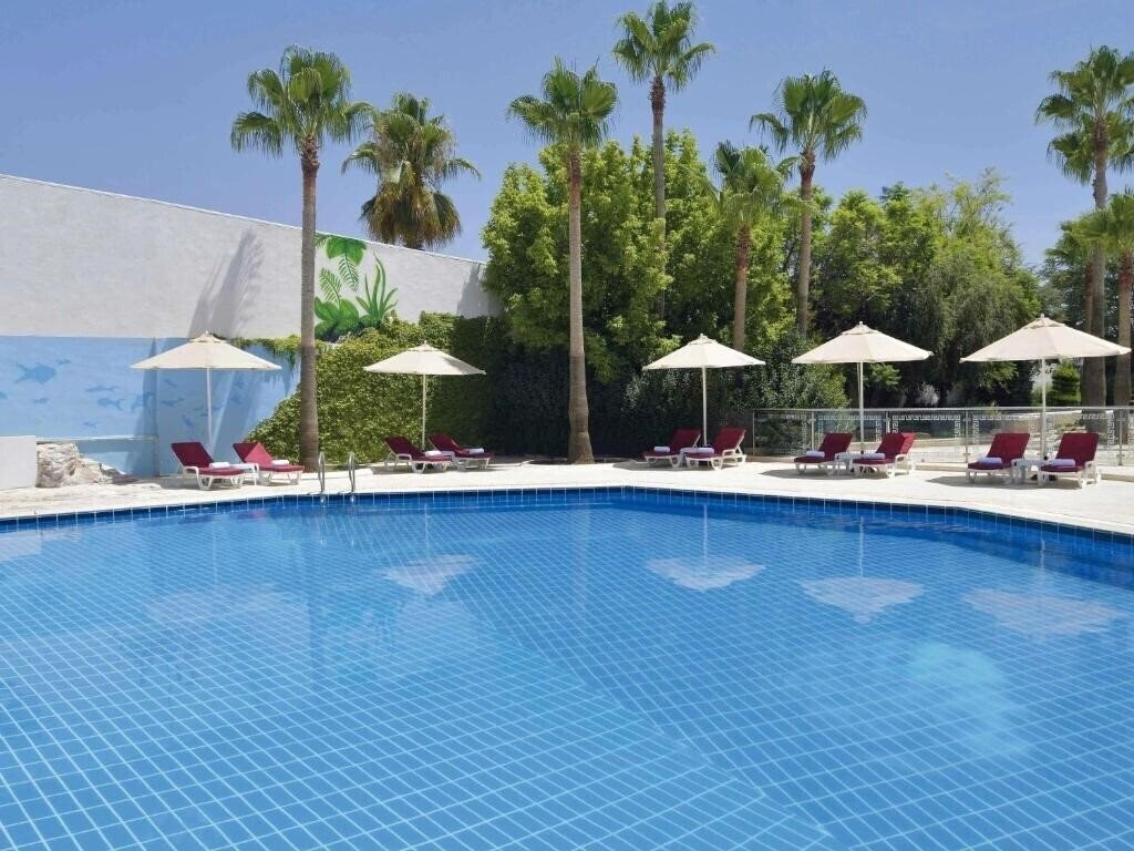 Фотографія Holiday Inn 5*