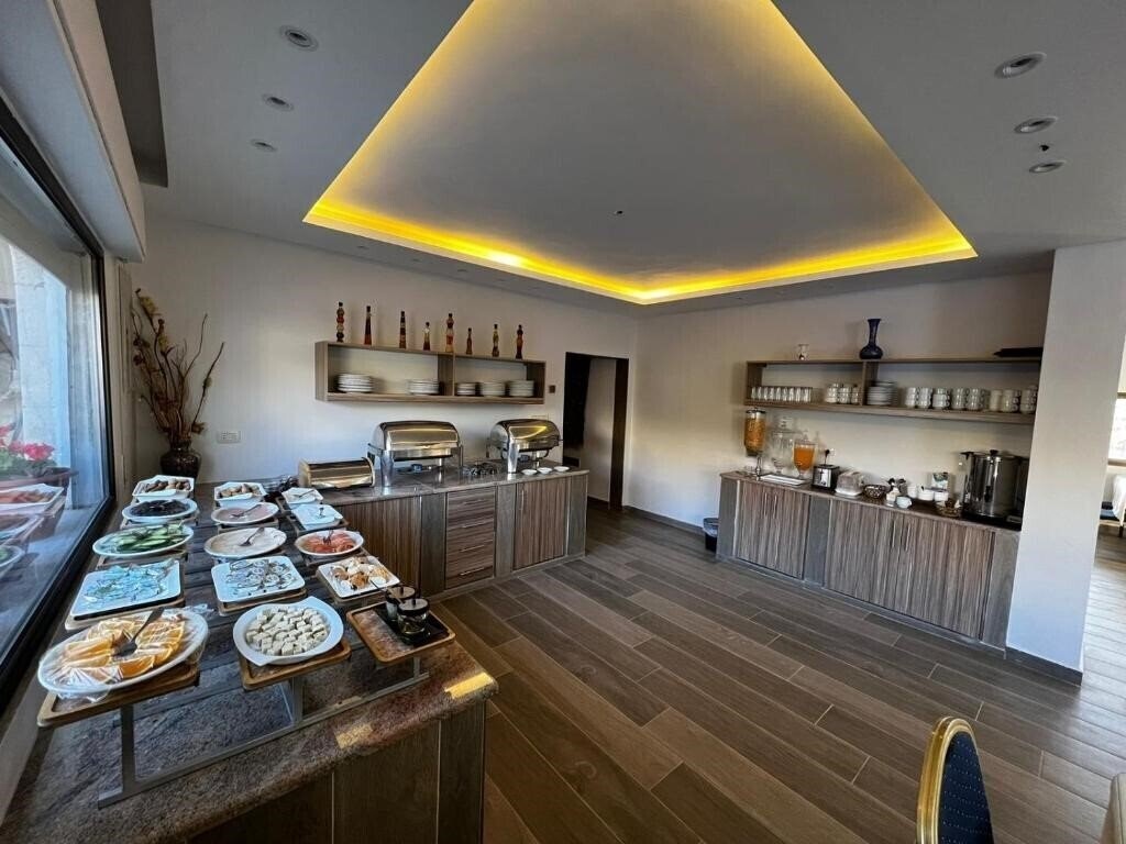 Фото Salome Hotel 3*