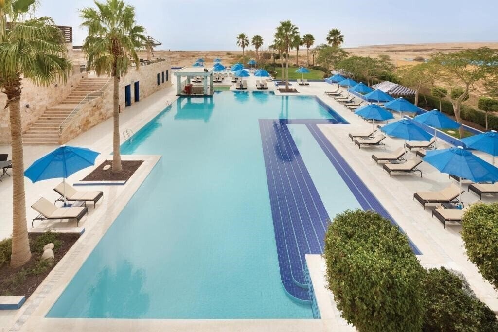 Отель Ramada Resort by Wyndham Dead Sea 4*