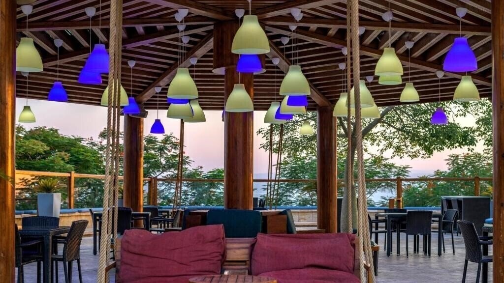 Вид Holiday Inn Resort 4*