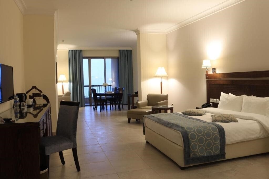 Территория Dead Sea SPA Hotel 4*