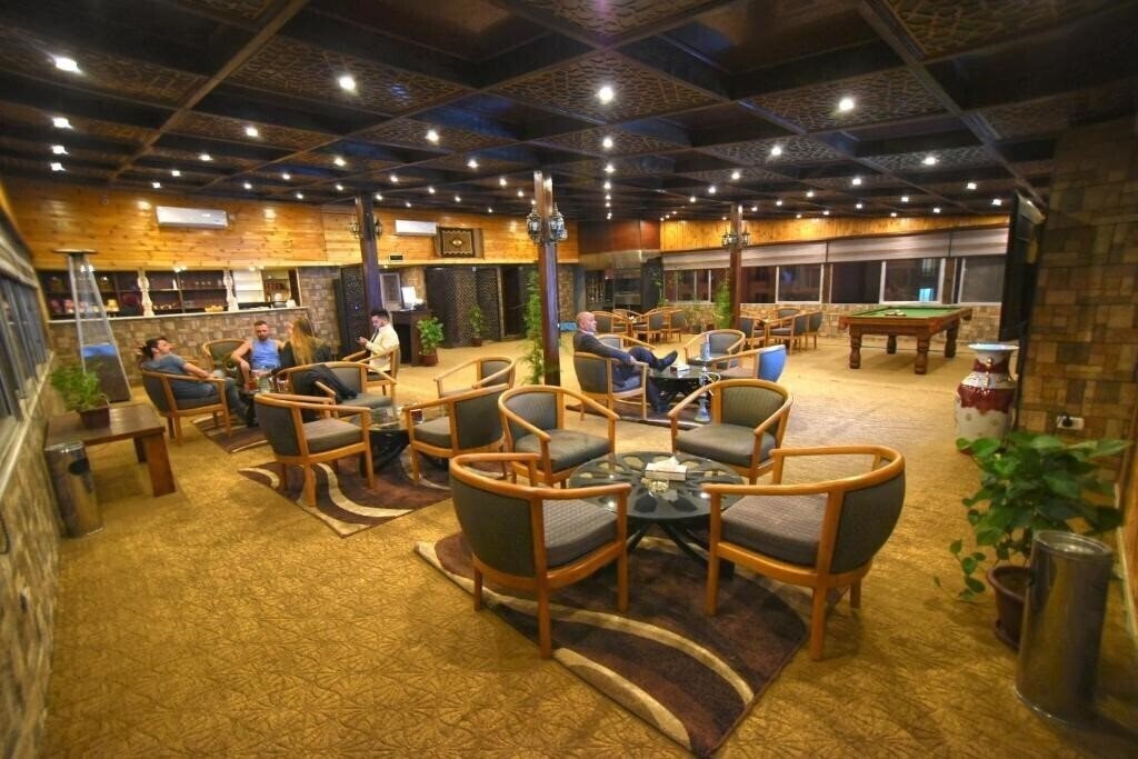 Панорама La Maison Hotel 3*