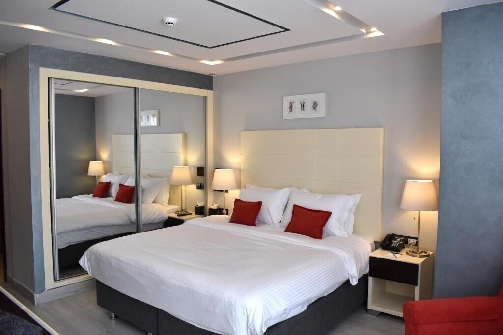 Фотография Petra Boutique Hotel 4*